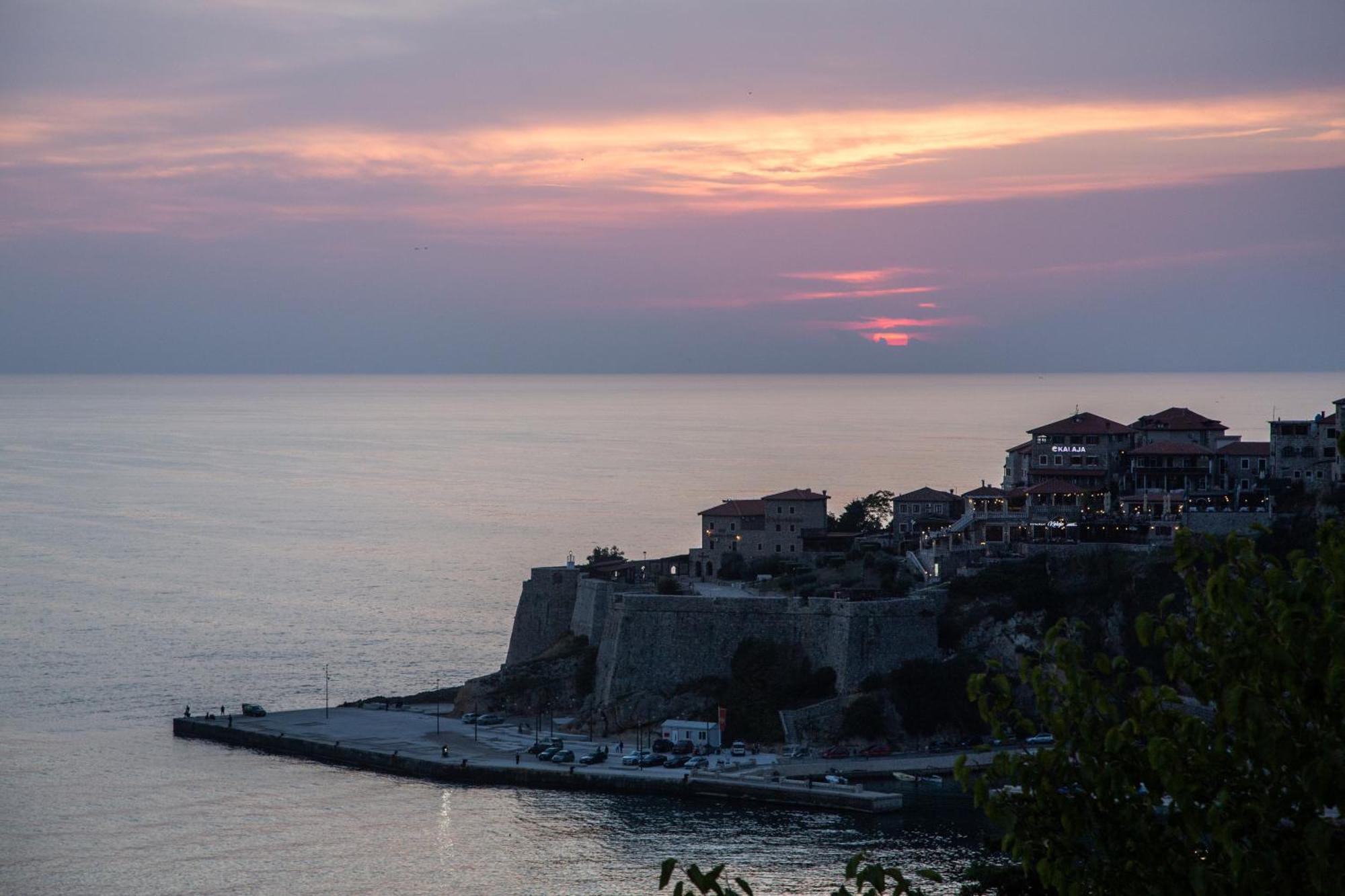 Apartments Bogojevic Ulcinj Esterno foto