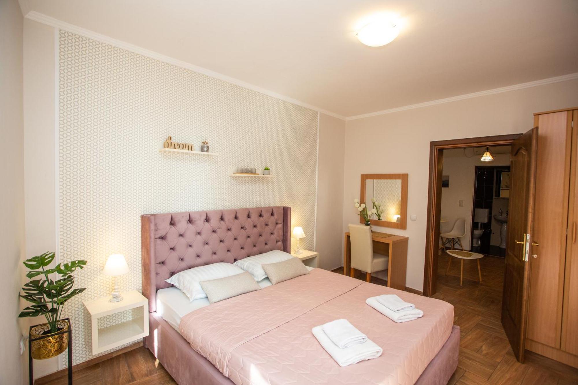 Apartments Bogojevic Ulcinj Esterno foto