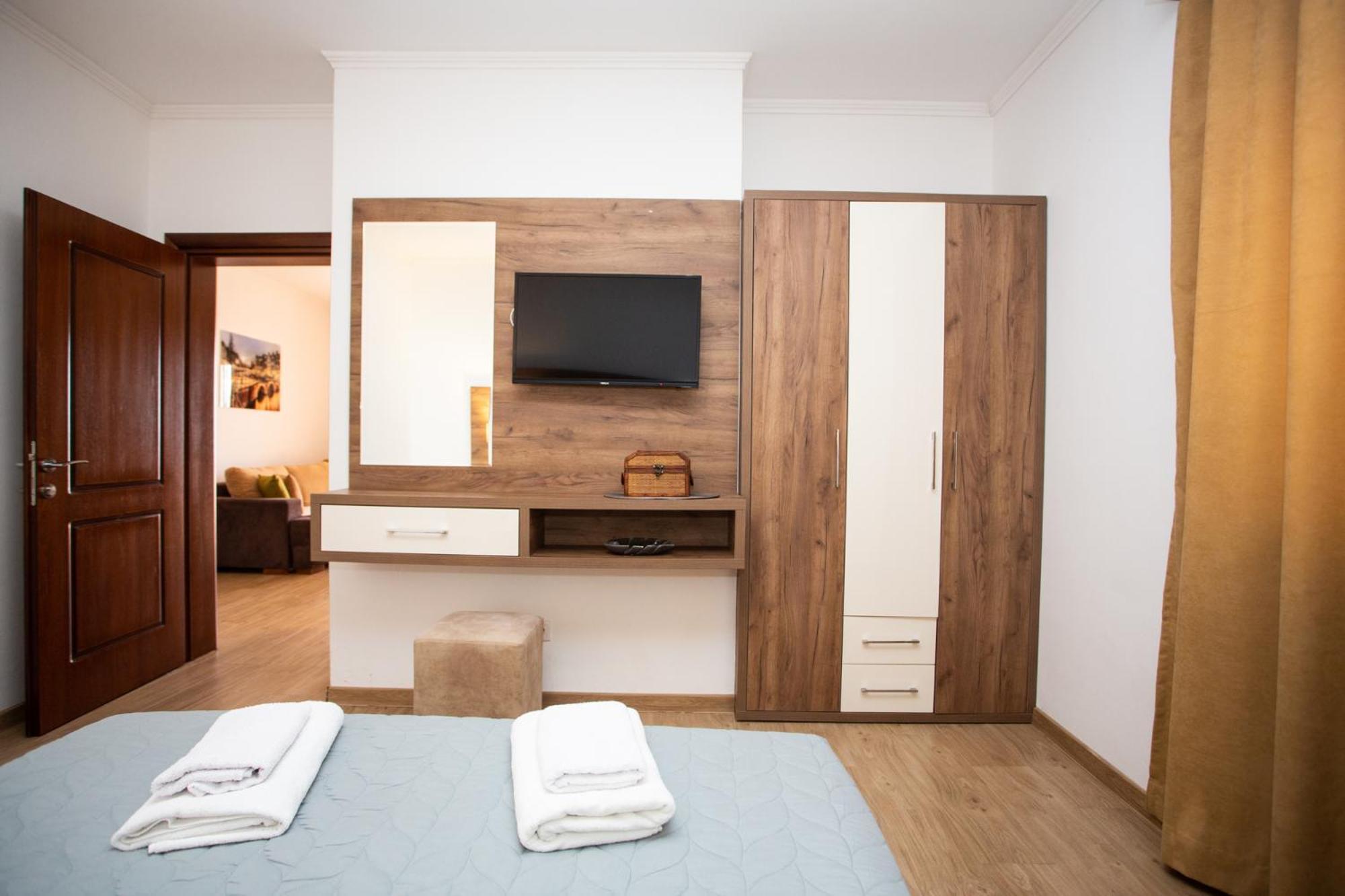 Apartments Bogojevic Ulcinj Esterno foto