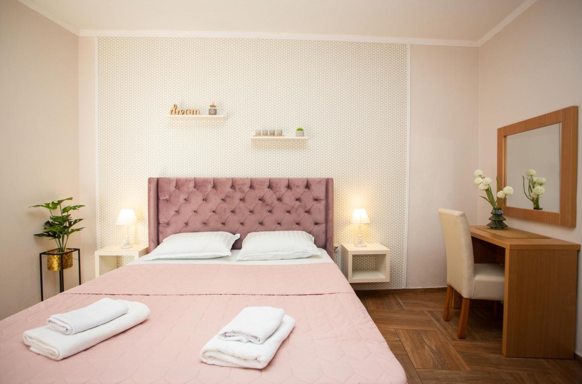 Apartments Bogojevic Ulcinj Esterno foto